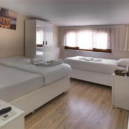 Dıyar İstanbul