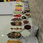 Отель Diyar *